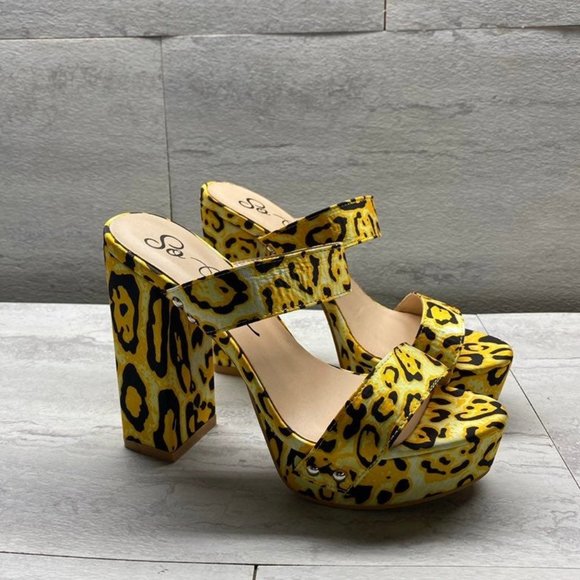Fashion Nova Shoes - Fashion Nova Platform Leopard Heels Sz 6.5